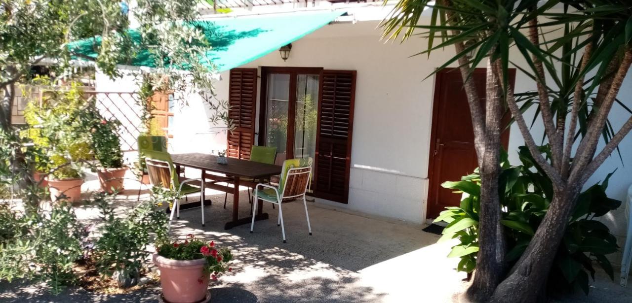 Summerhouse Duce Omis Ngoại thất bức ảnh