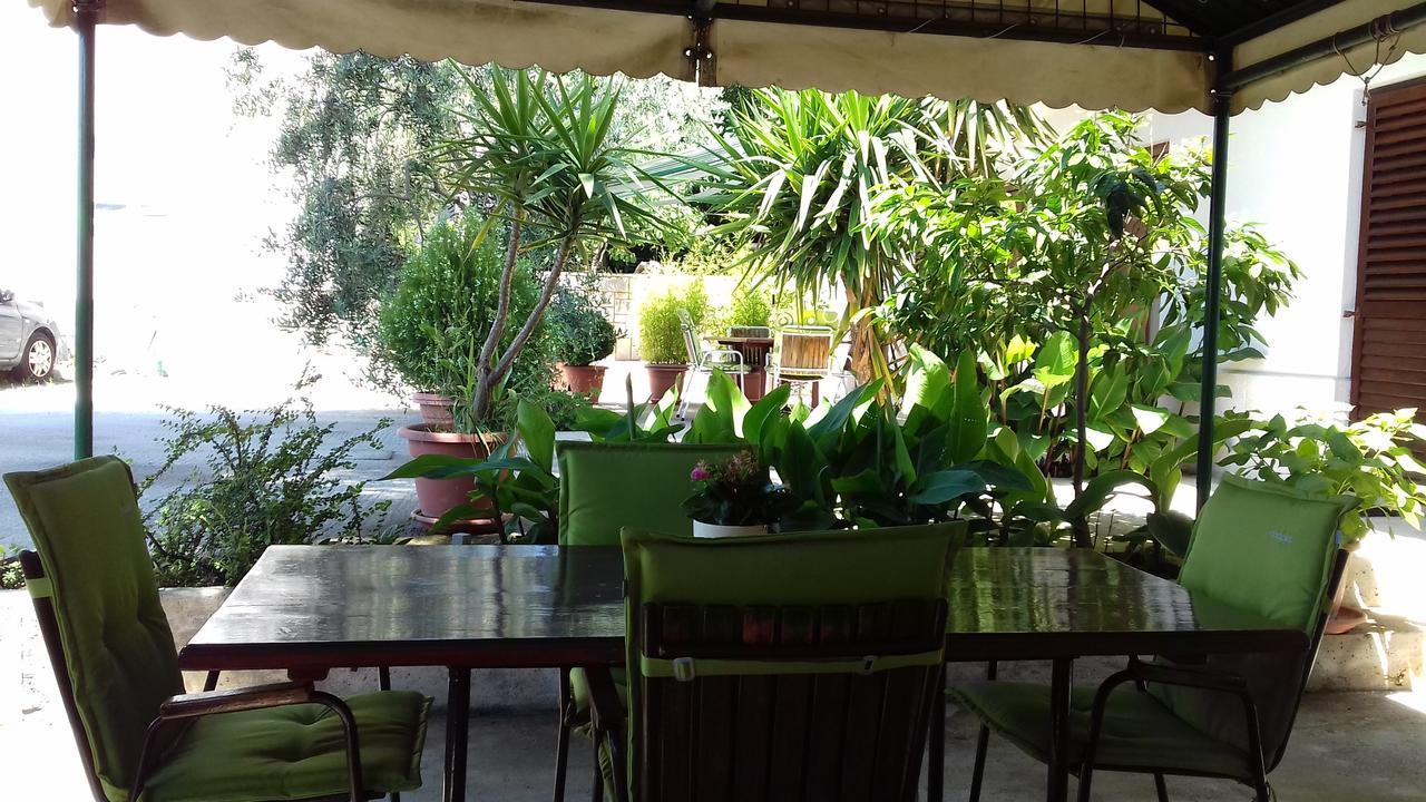 Summerhouse Duce Omis Ngoại thất bức ảnh